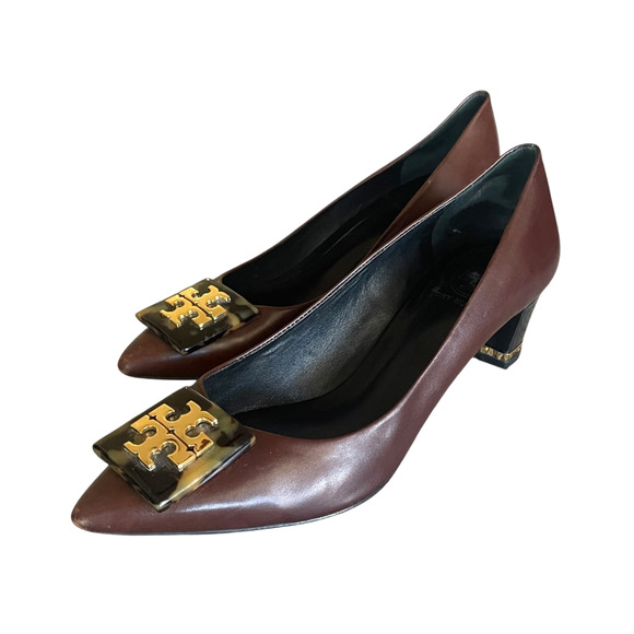 TORY BURCH Size 7 Brown Prue-Aged Nappa Leather Tortoise Shell Gold Logo Pump - Picture 1 of 13
